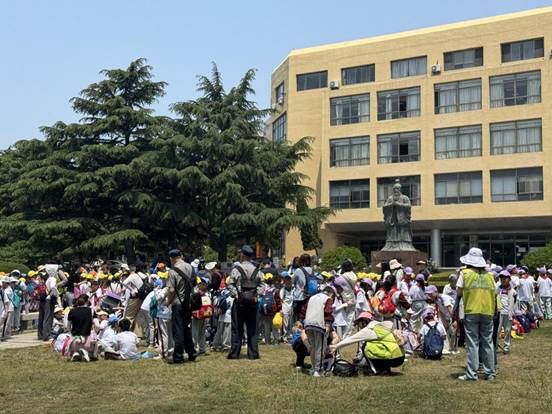 a89b5e443bf4d60b003ed05e6698798