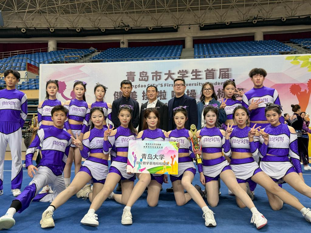 9926882f5198400cbfa2046c35e33e8