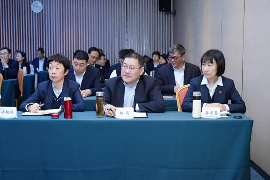 6f283f686b5c8f8d2d153ee435df846